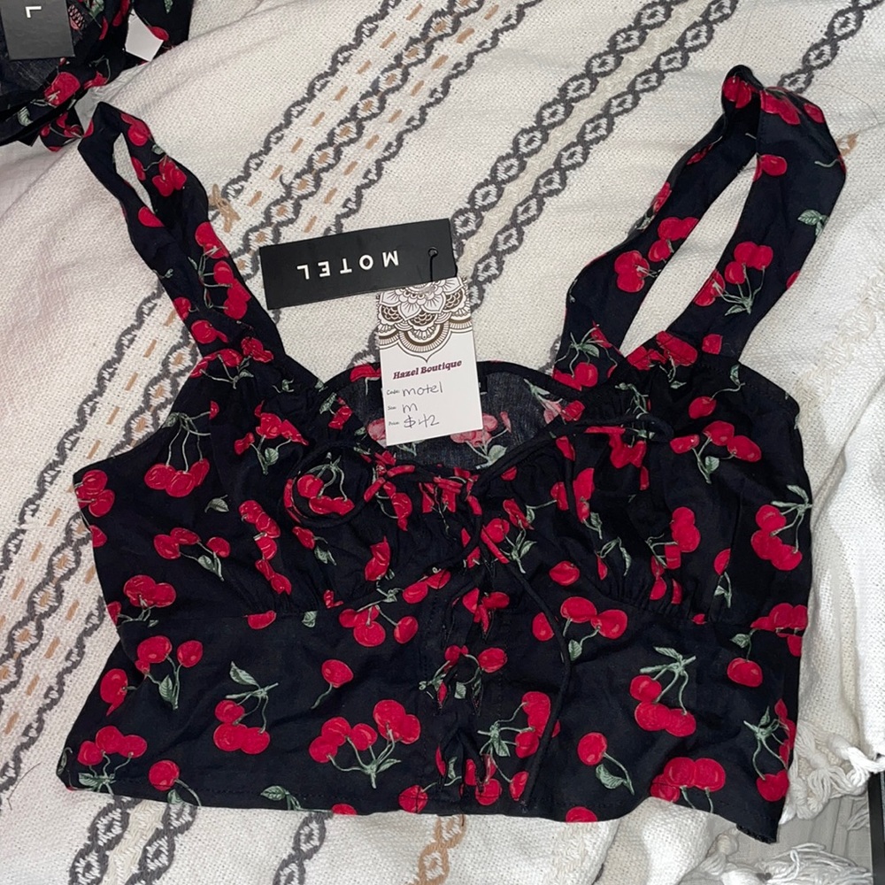 Cherry print crop top